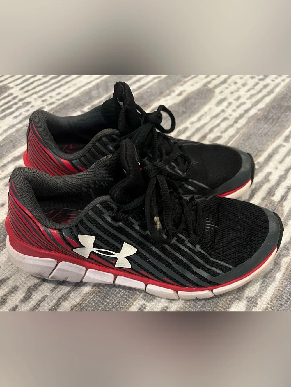 Under Armour Black and White Youth Sneaker